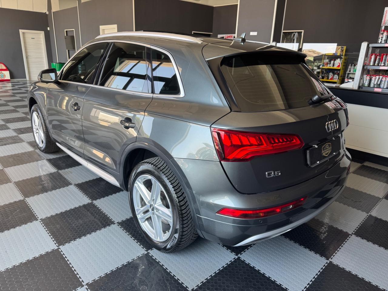 Audi Q5 2.0 TDI 190 CV quattro S tronic Sport
