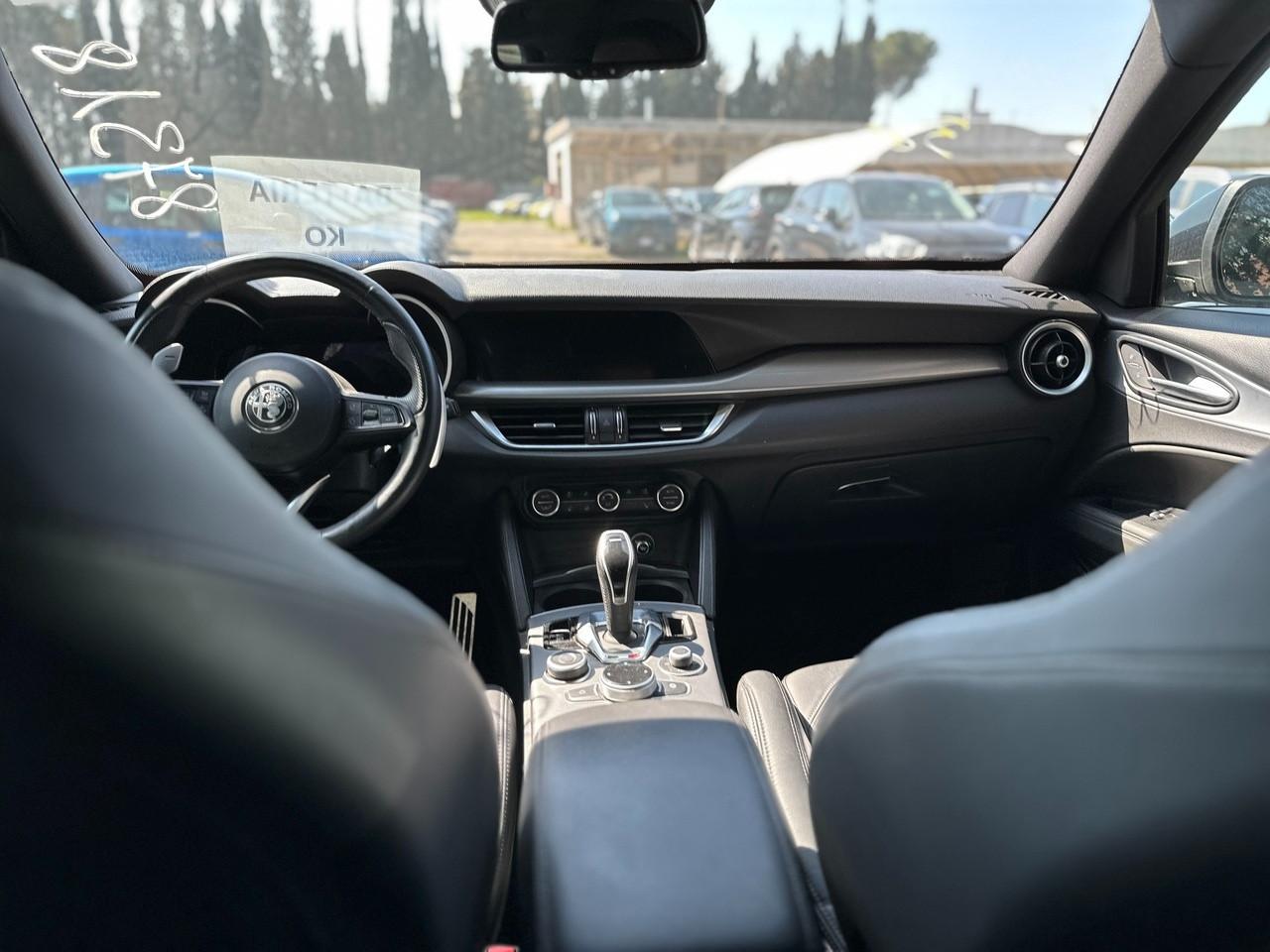 ALFA ROMEO Stelvio 2023 - Stelvio 2.2 t Veloce Q4 210cv auto