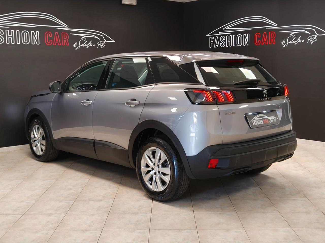 Peugeot 3008 BlueHDi 130 S&S EAT8 Active