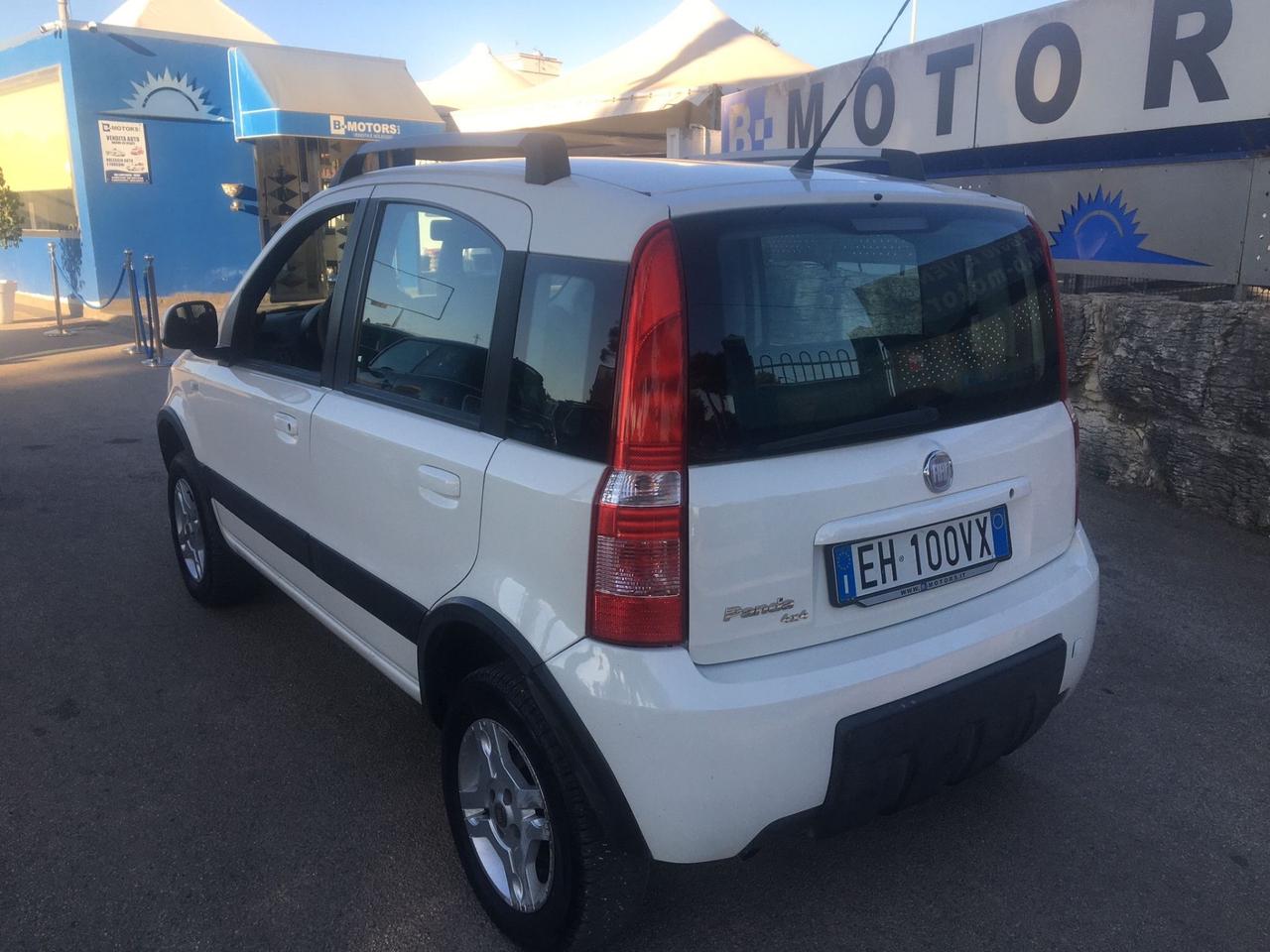 Fiat Panda 1.3 MJT 16V DPF 4x4 Climbing