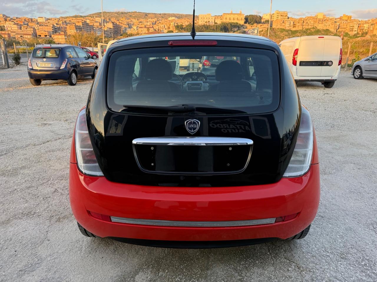 Lancia Ypsilon 1.2 Platino