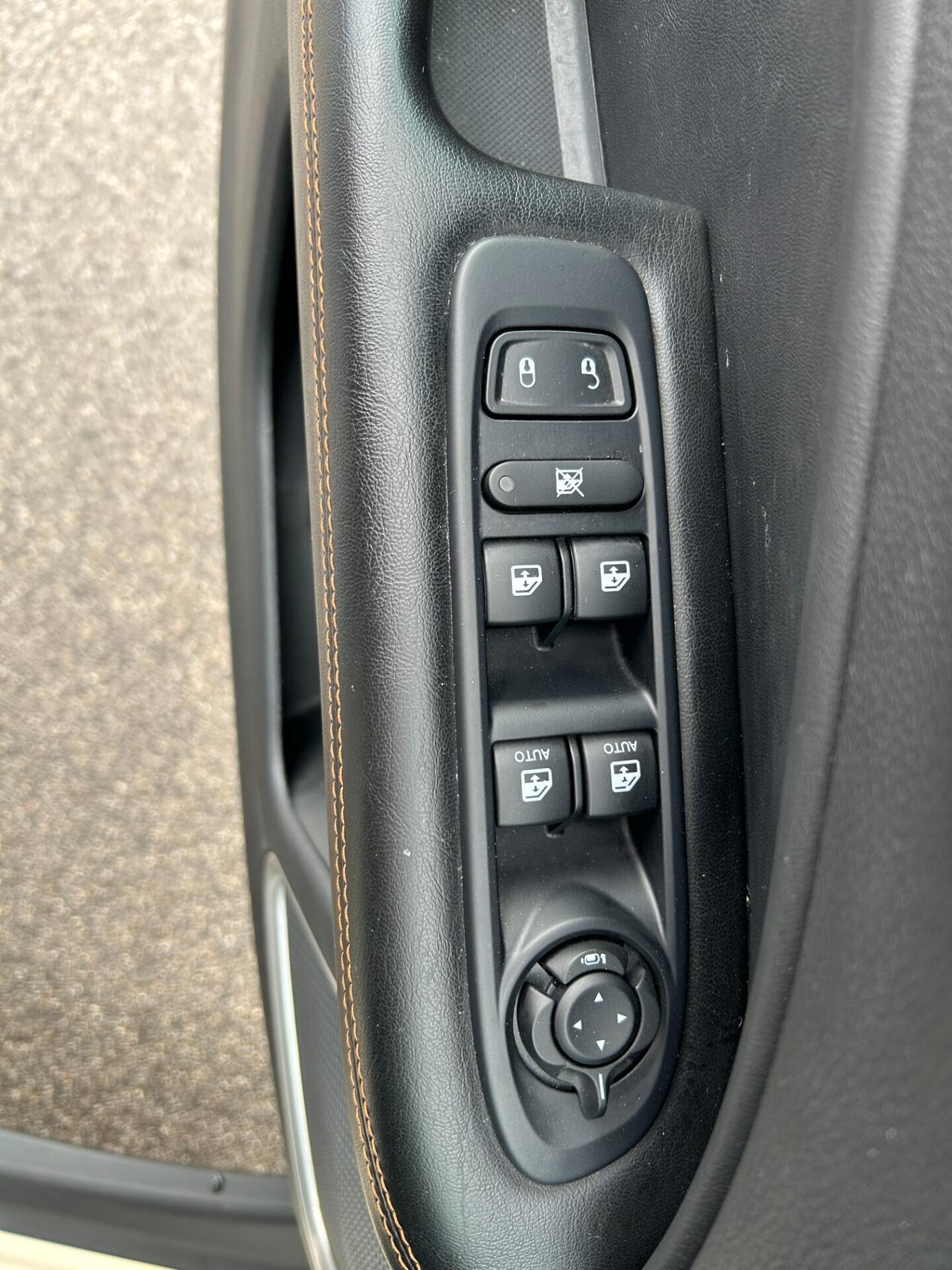 Jeep Compass 1.6 Multijet II 2WD Limited GANCIO TRAINO
