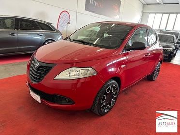 LANCIA - Ypsilon 1.2 8v 5p momo NEOPATENTATI