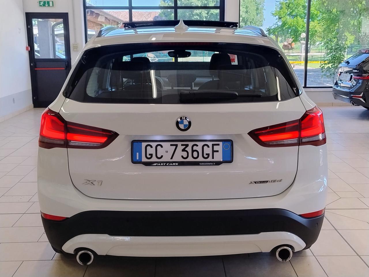 BMW X1 xdrive18d Advantage PANO H&K LED MEMORY KEYLESS