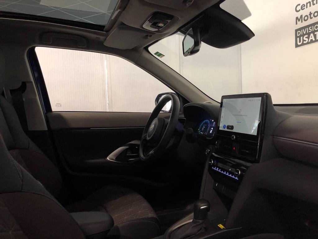 Toyota Yaris Cross 1.5 H Lounge FWD E-CVT