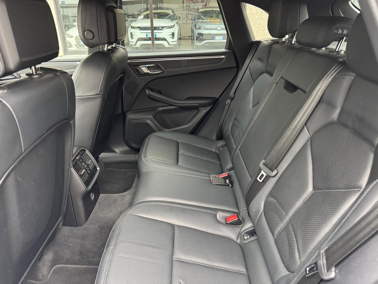 Porsche Macan 2.0 265cv pdk, Iva deducibile STUPENDA