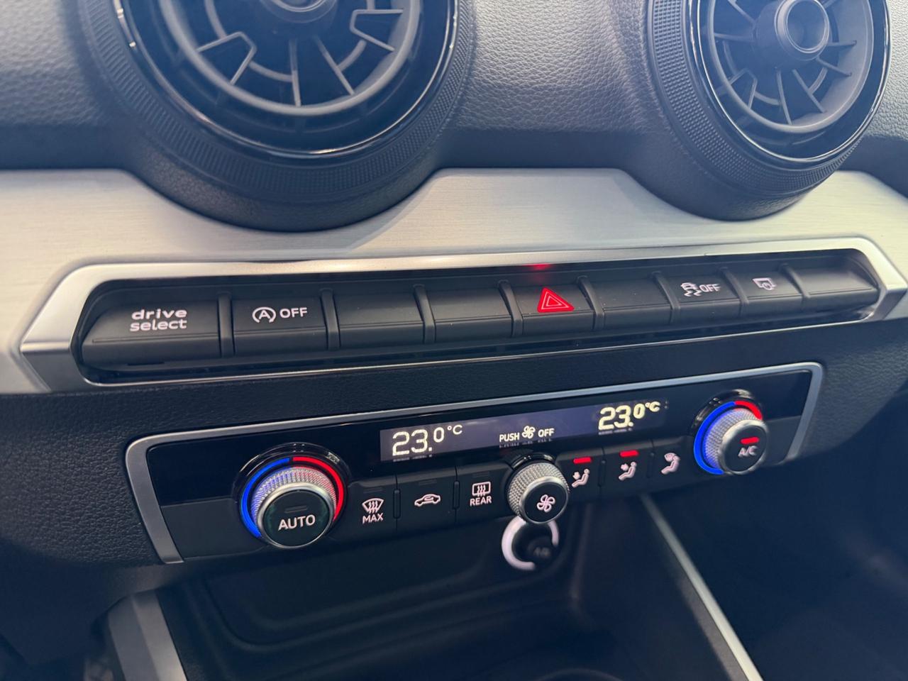 Audi Q2 SPORT 1.6 116cv 30 TDI FINANZIABILE