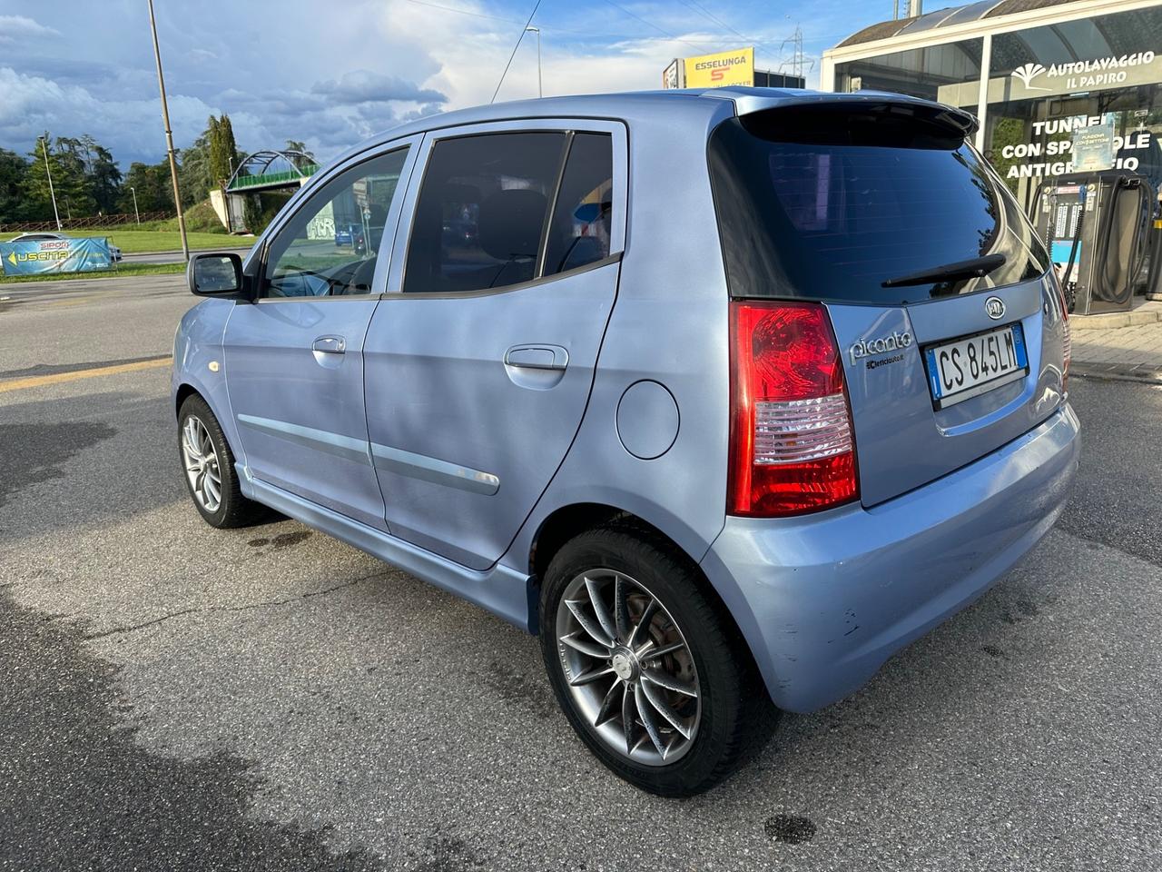 Kia Picanto 1.2 BENZINA NEOPATENTATI
