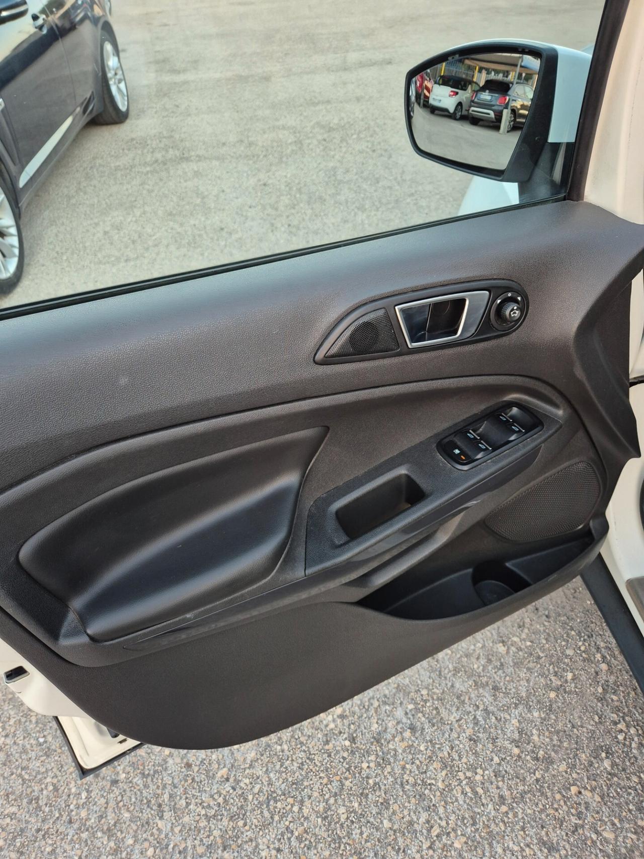 Ford EcoSport 1.5 TDCi 95 CV Titanium
