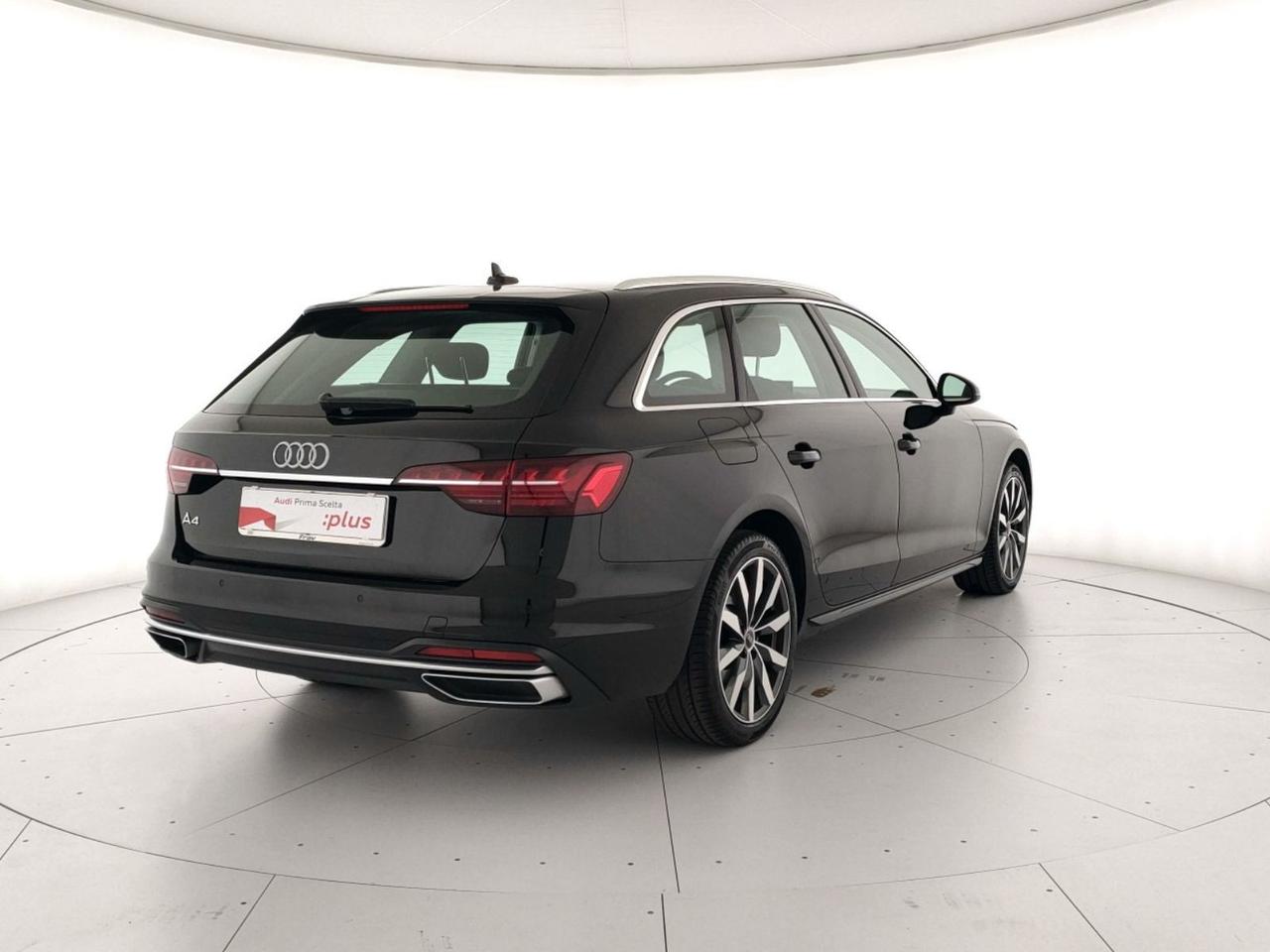 Audi A4 avant 35 2.0 tdi mhev business advanced 163cv s-tronic