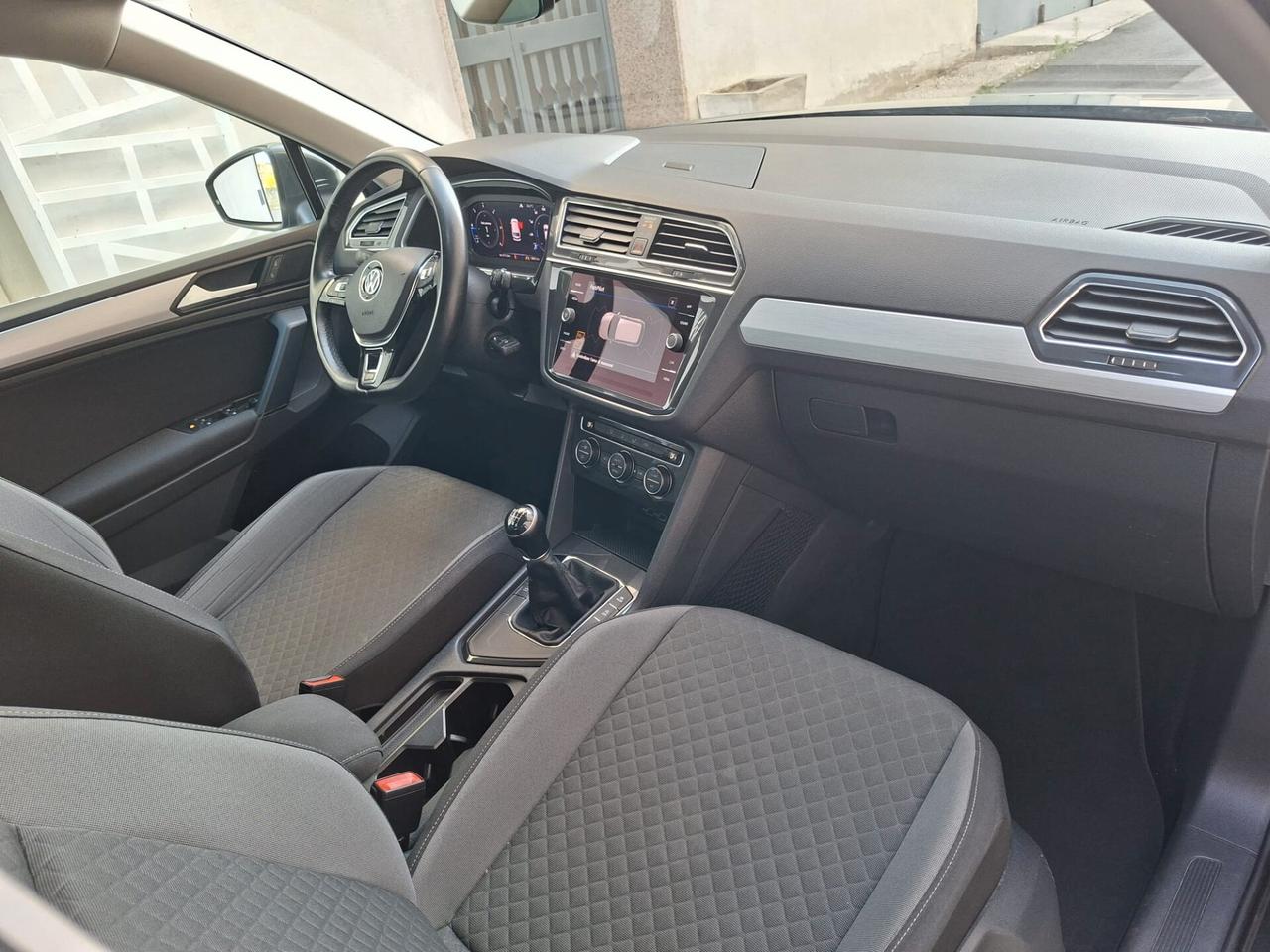 Volkswagen Tiguan 1.6 TDI SCR Business BlueMotion Technology