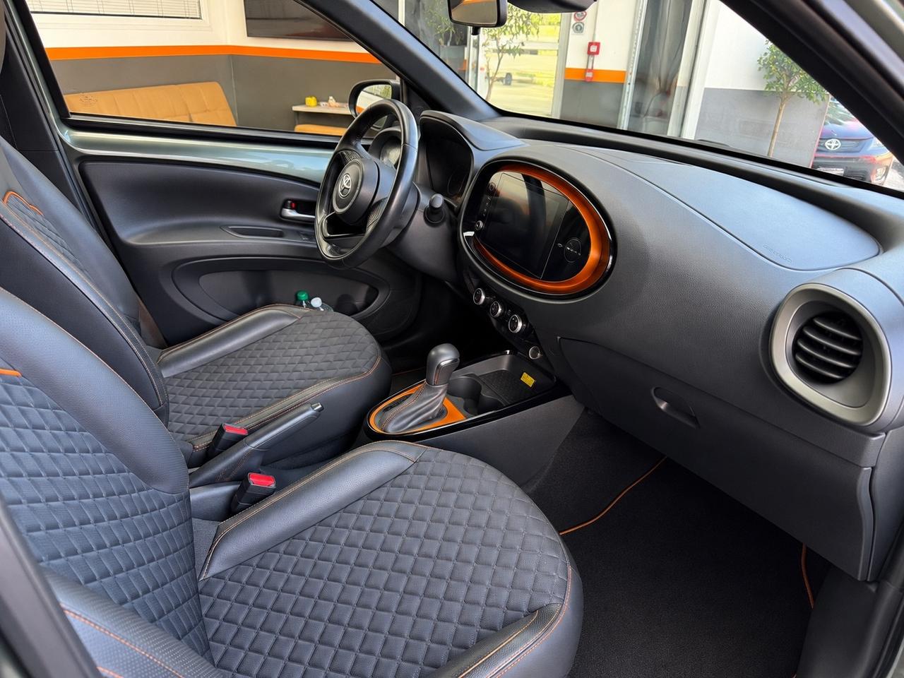 Toyota Aygo X 1.0 LIMITED VVT-i 72 CV 5 porte FULL OPTIONAL