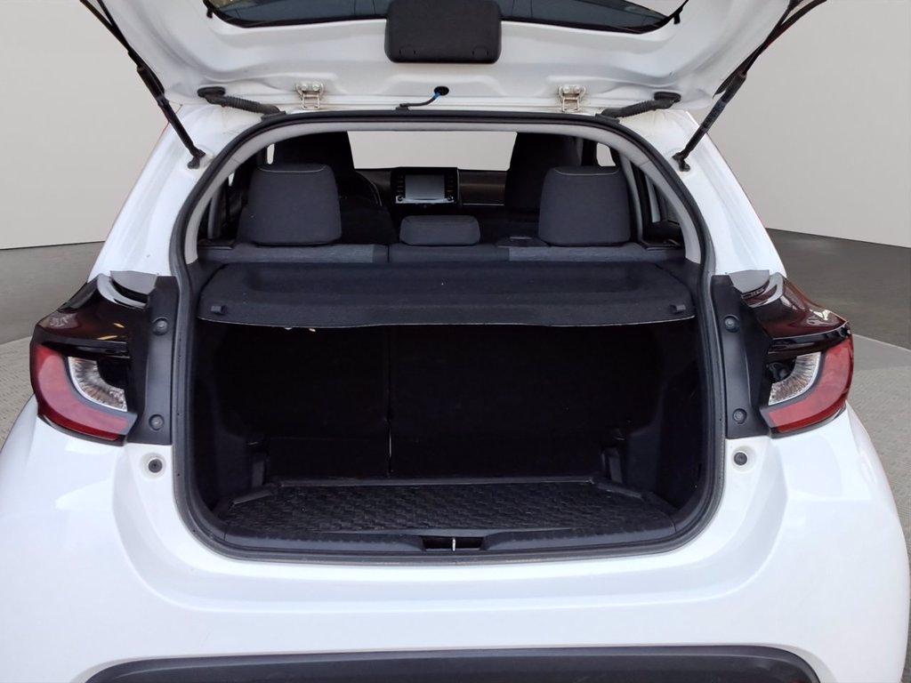 TOYOTA Yaris 1.0 active del 2023