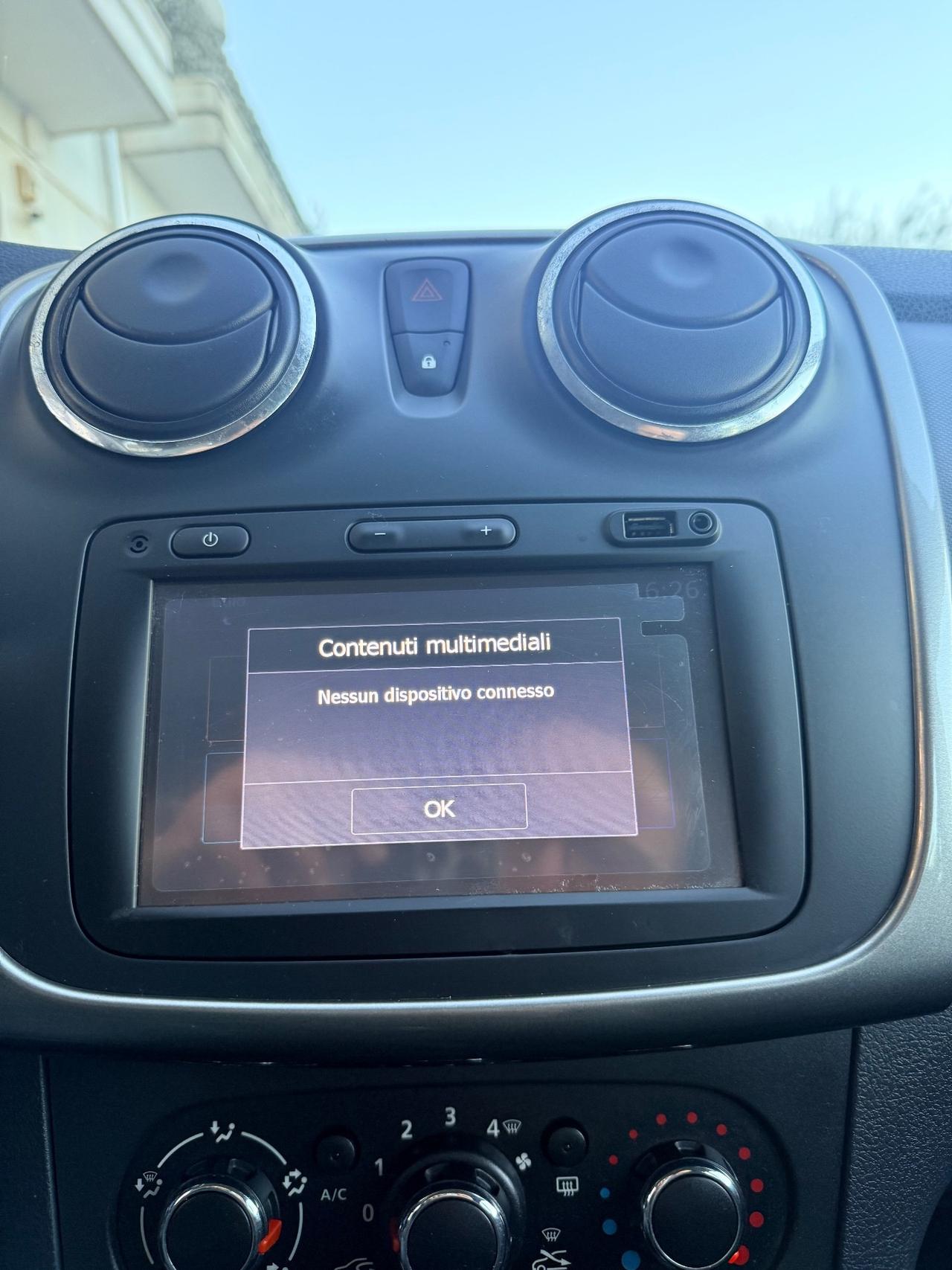 Dacia Sandero 1.2 BENZINA 2016 X NEO PATENTATI, 5 PORTE, CON NAVI,BLUETOOTH,CLIMA,KM CERTIFICATI