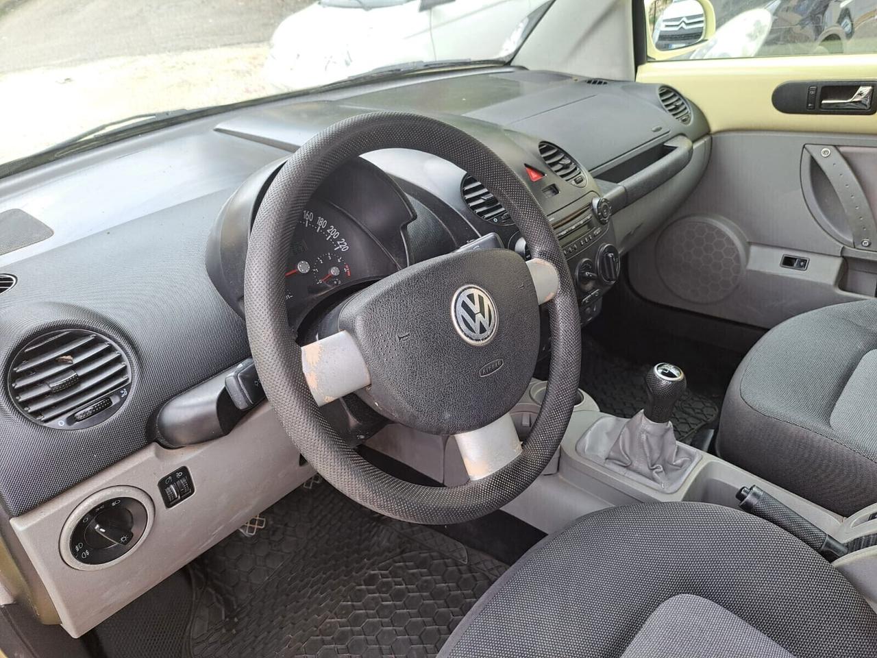 Volkswagen New Beetle 1.9 TDI 101CV Cabrio