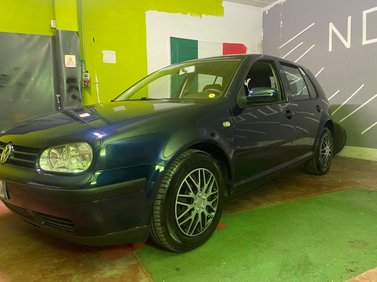 Volkswagen Golf 1.9 TDI/110 CV cat 5p. Comfortline