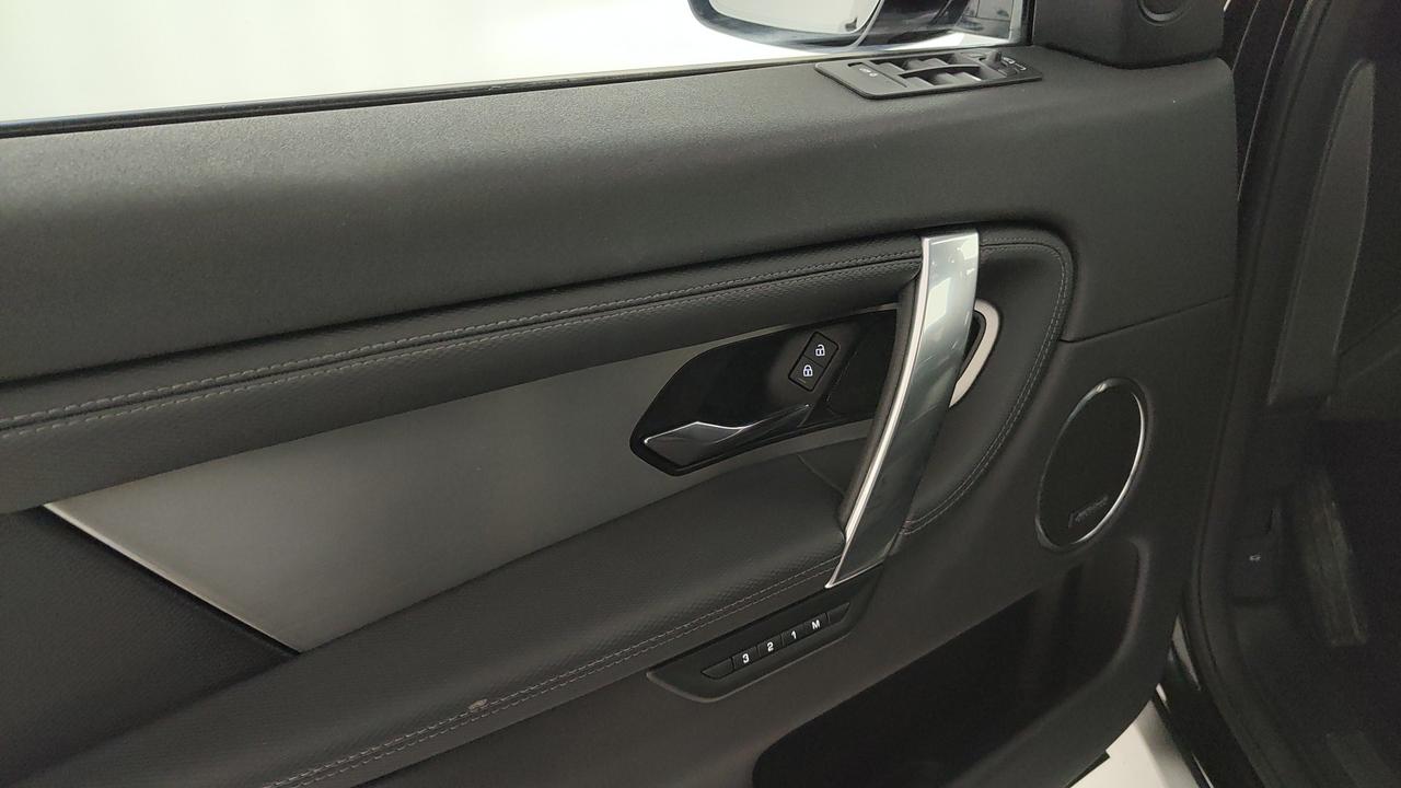 LAND ROVER Discovery Sport 2.0d td4 mhev Dynamic SE