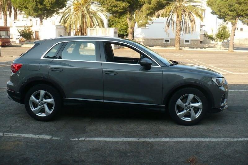 Audi Q3 Q3 35 TDI S tronic Business Advanced
