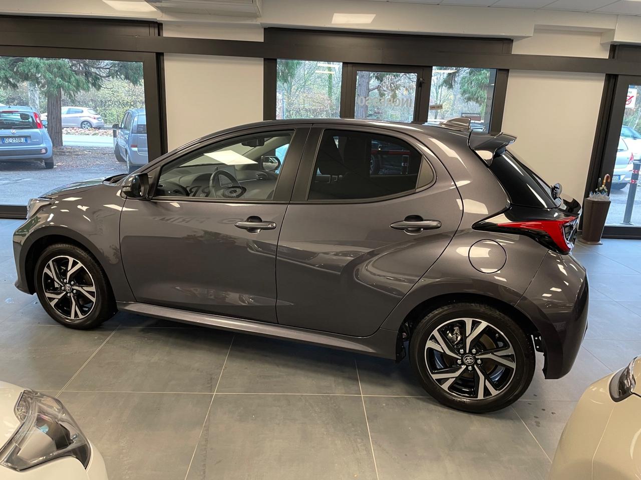 Toyota Yaris 1.5 Hybrid 5 porte Trend