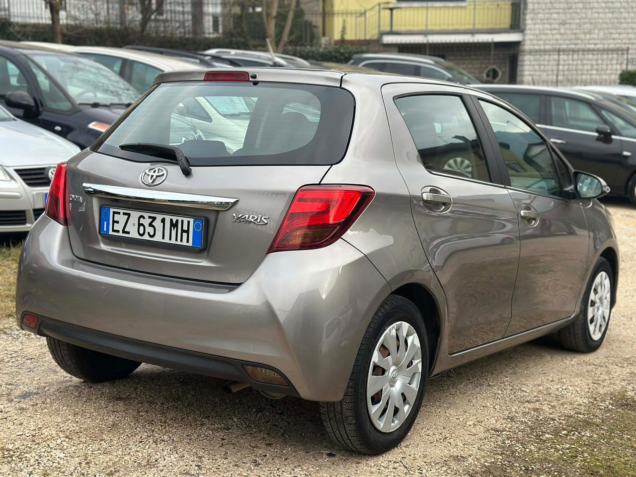 Toyota YARIS 1.0 5P ACTIVE NEOPAT KMCERT GARANZ