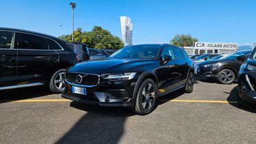 Volvo V60 Cross Country V60 Cross Country B4 (d) AWD aut. pro BUSINES