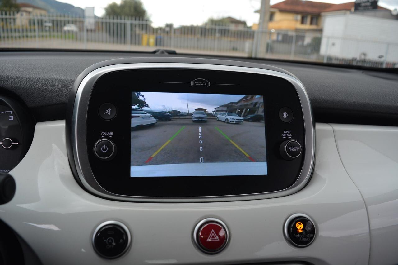 Fiat 500X 1.3 Mjet 95 CV City Cross Bicolor telecamera
