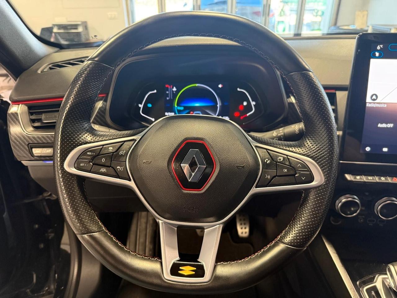 Renault Arkana Hybrid E-Tech 145 CV R.S. Line