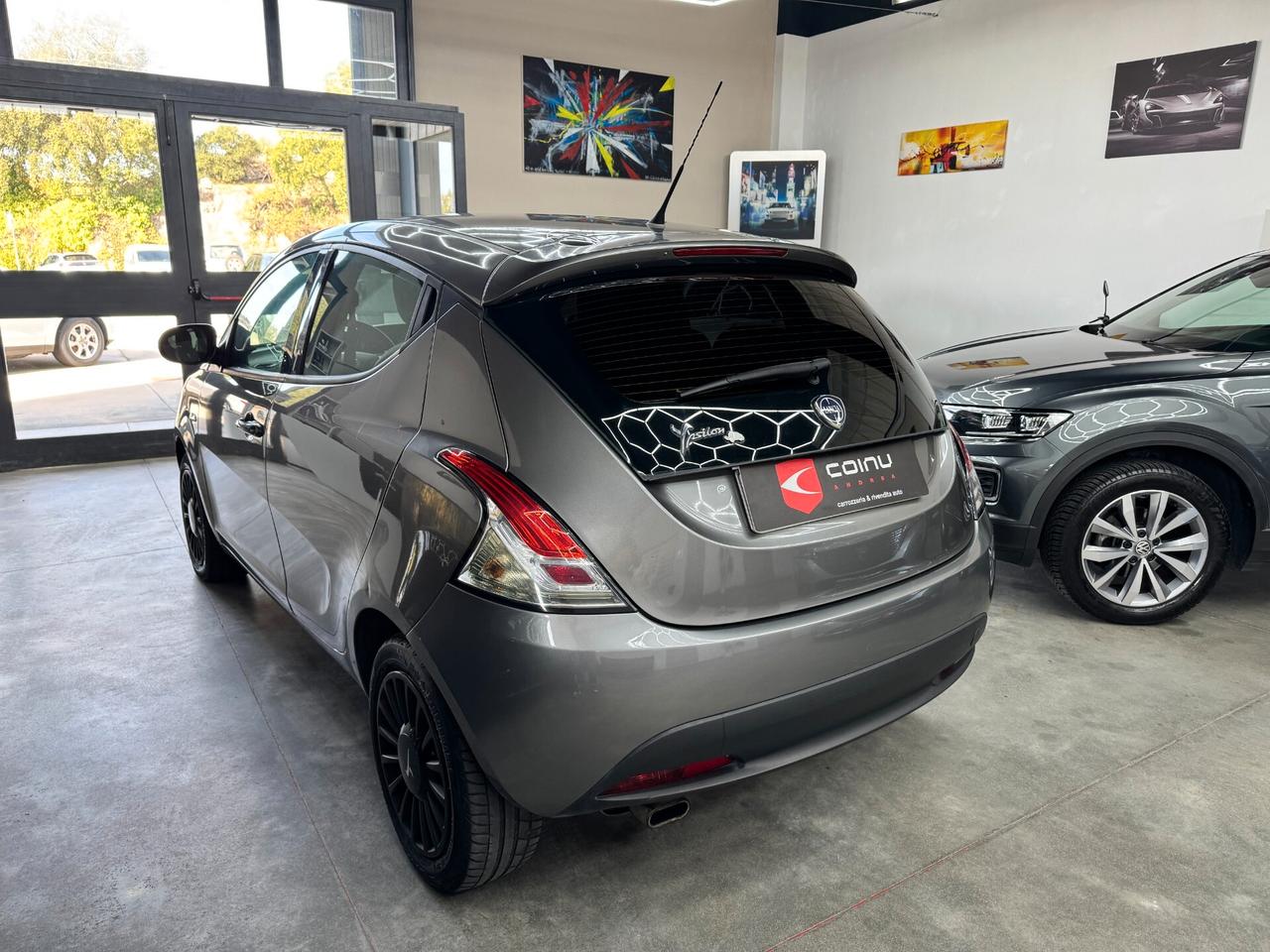 Lancia Ypsilon 1.3 MJT 16V 95 CV 5 porte S&S Gold