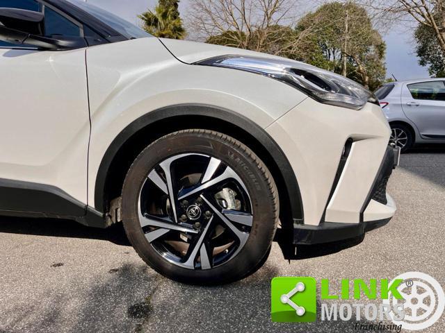 TOYOTA C-HR 2.0 Hybrid E-CVT Trend