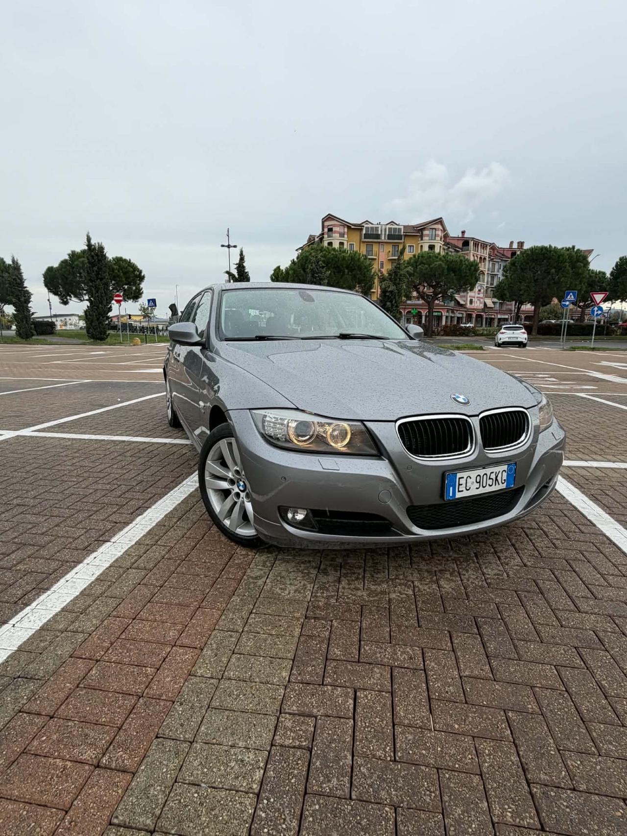 BMW 320d xDrive Touring