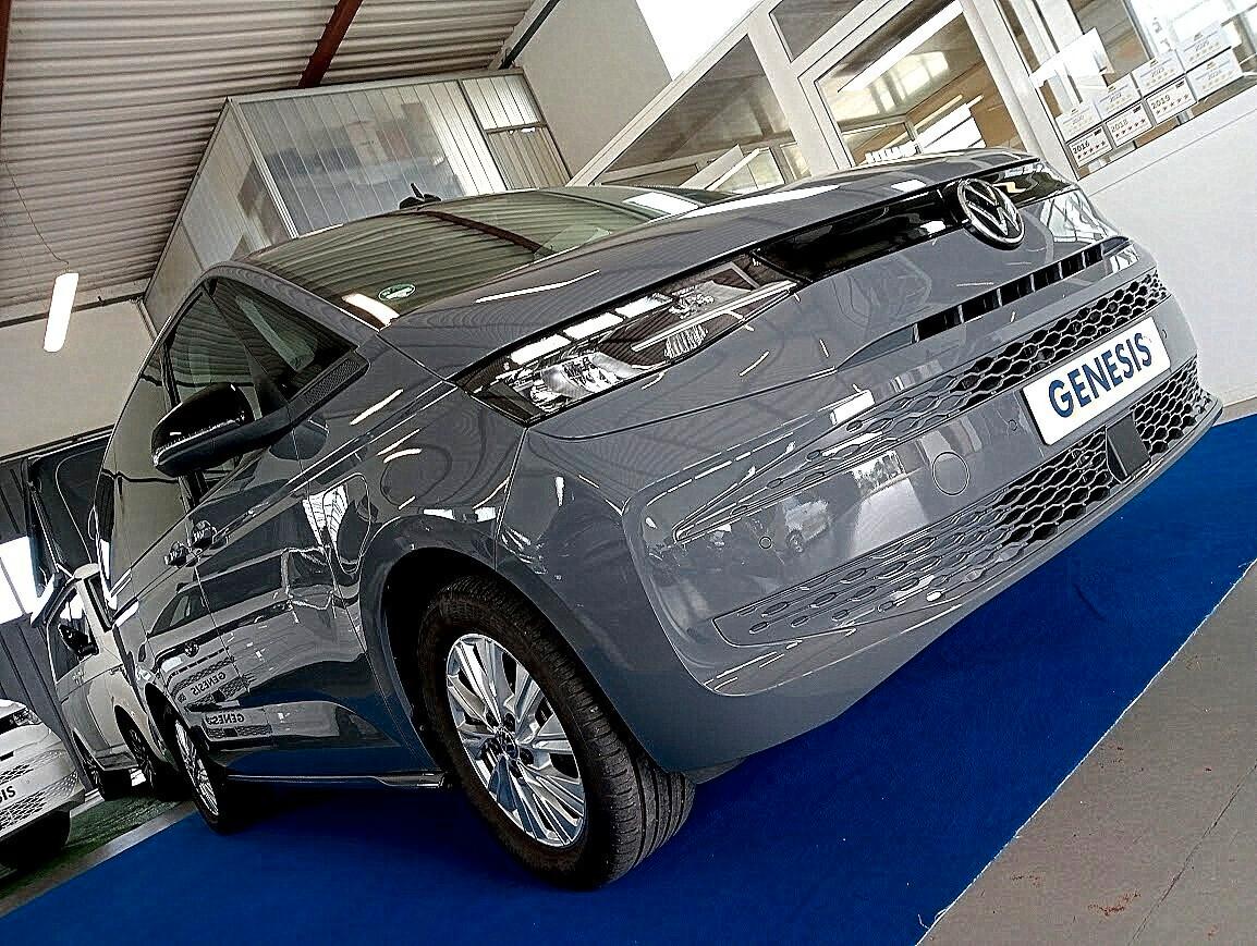 Volkswagen T7 Multivan 2.0 TDI DSG LED *VIS A VIS* CAMERA IVA INCLUSA