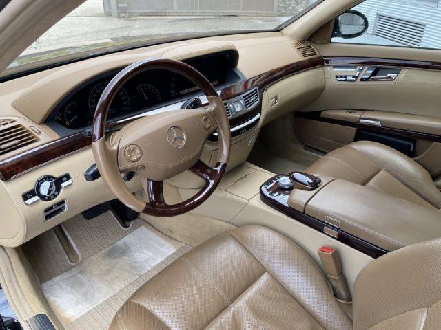 MERCEDES-BENZ S 600 v12