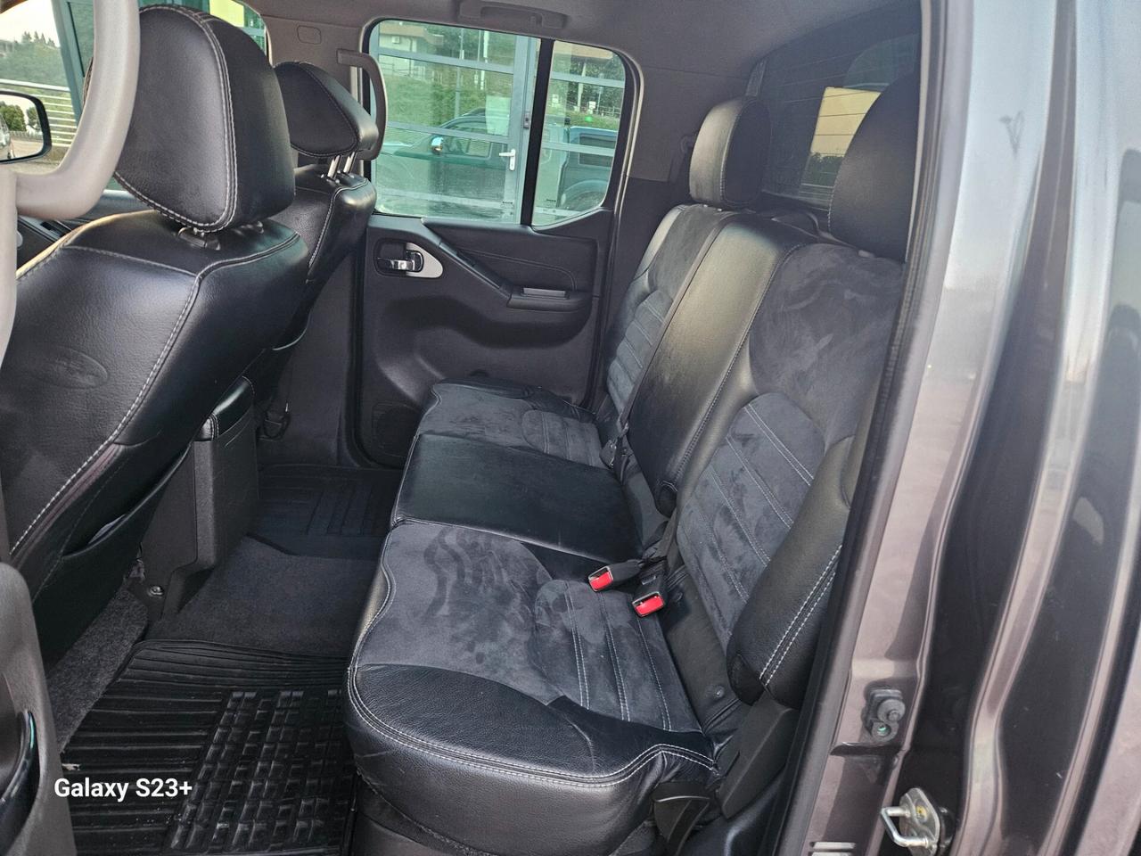 Nissan Navara 2.5 dCi 190CV 4 porte Double Cab Sport