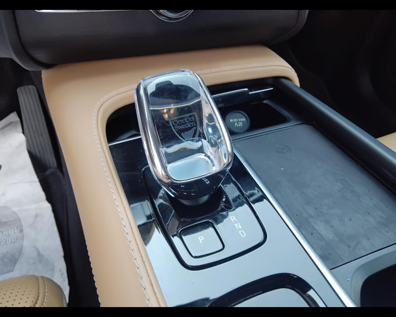 VOLVO XC90 II 2015 - XC90 2.0 b5 Plus Bright awd 7p.ti auto