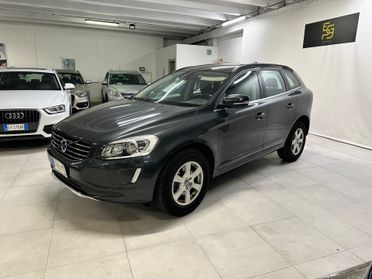 Volvo XC 60 XC60 D4 Geartronic R-design Momentum