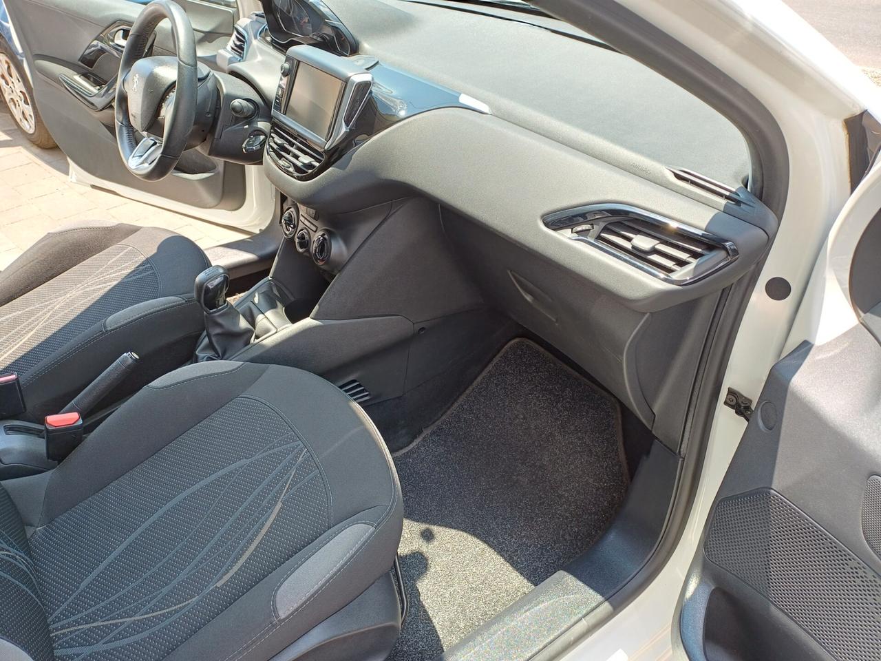 Peugeot 208 PureTech 68 5 porte Active
