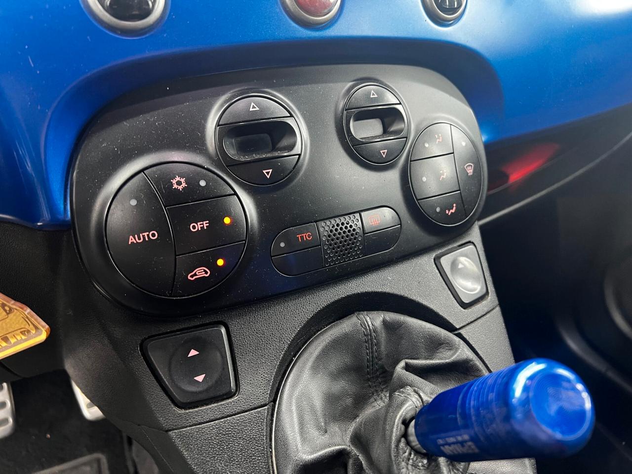 Abarth 500 1.4 Turbo T-Jet 200CV