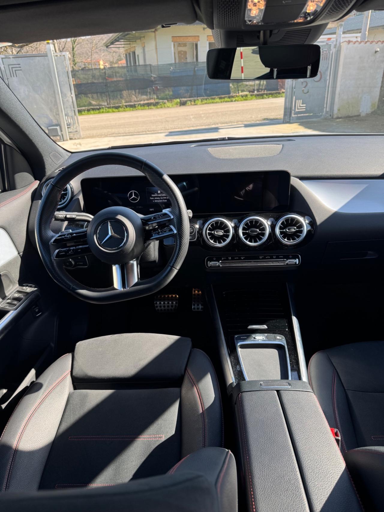 Mercedes-benz GLA 200 d Automatic 4Matic AMG Line Premium