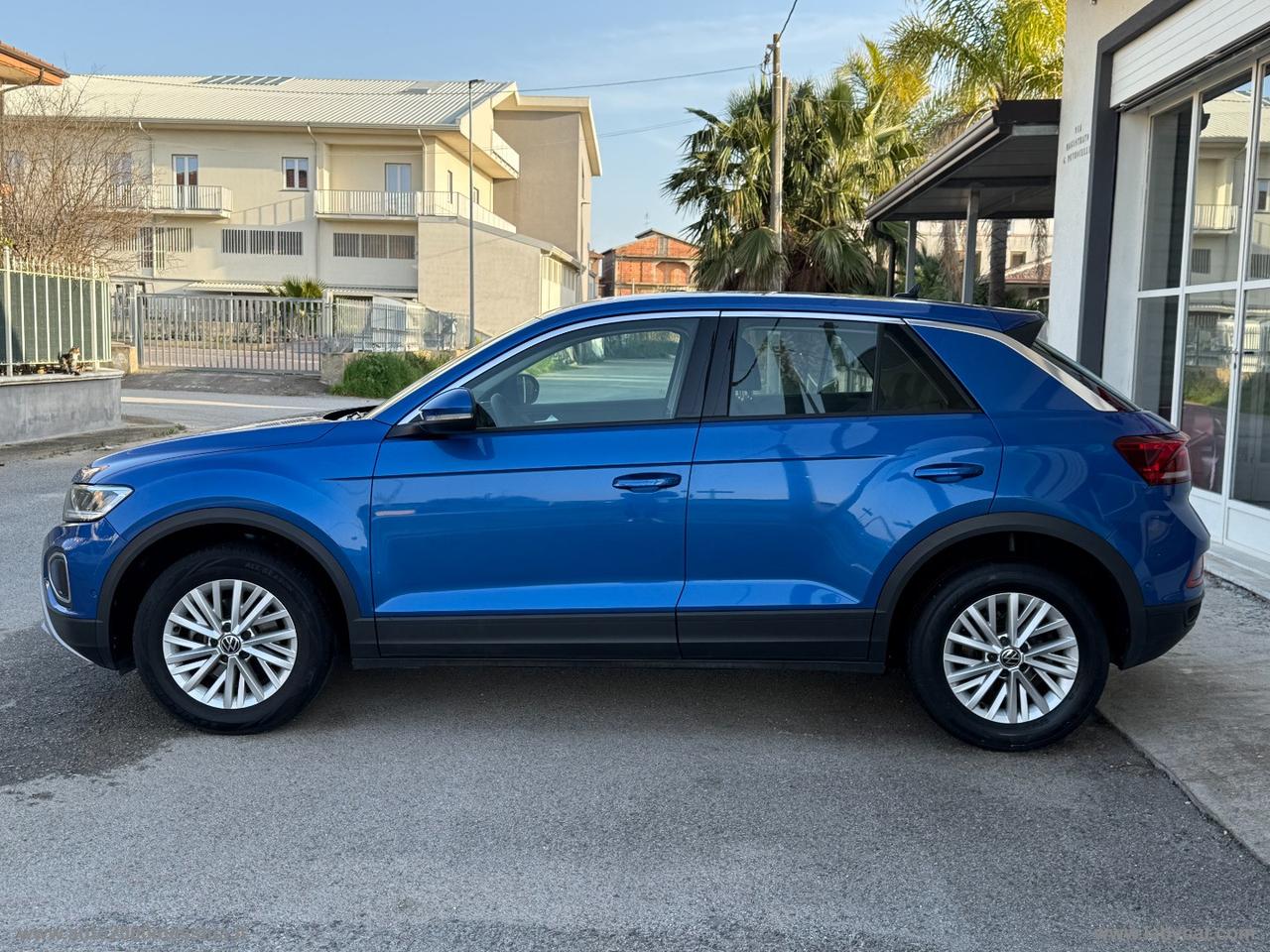 VOLKSWAGEN T-Roc 1.0 TSI Life