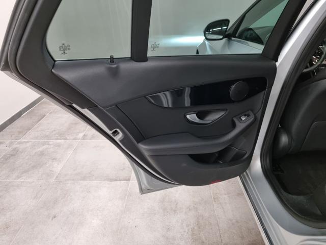 MERCEDES-BENZ C 220 d S.W. 4Matic Auto Premium
