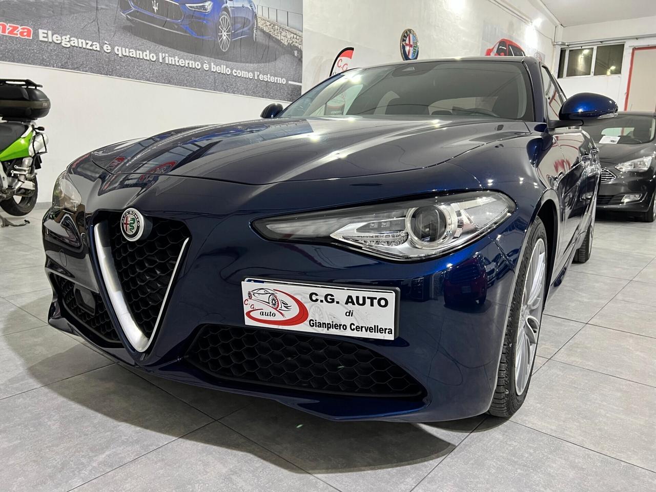 Alfa Romeo Giulia 2.2 160 CV - AT8 Executive - 2019