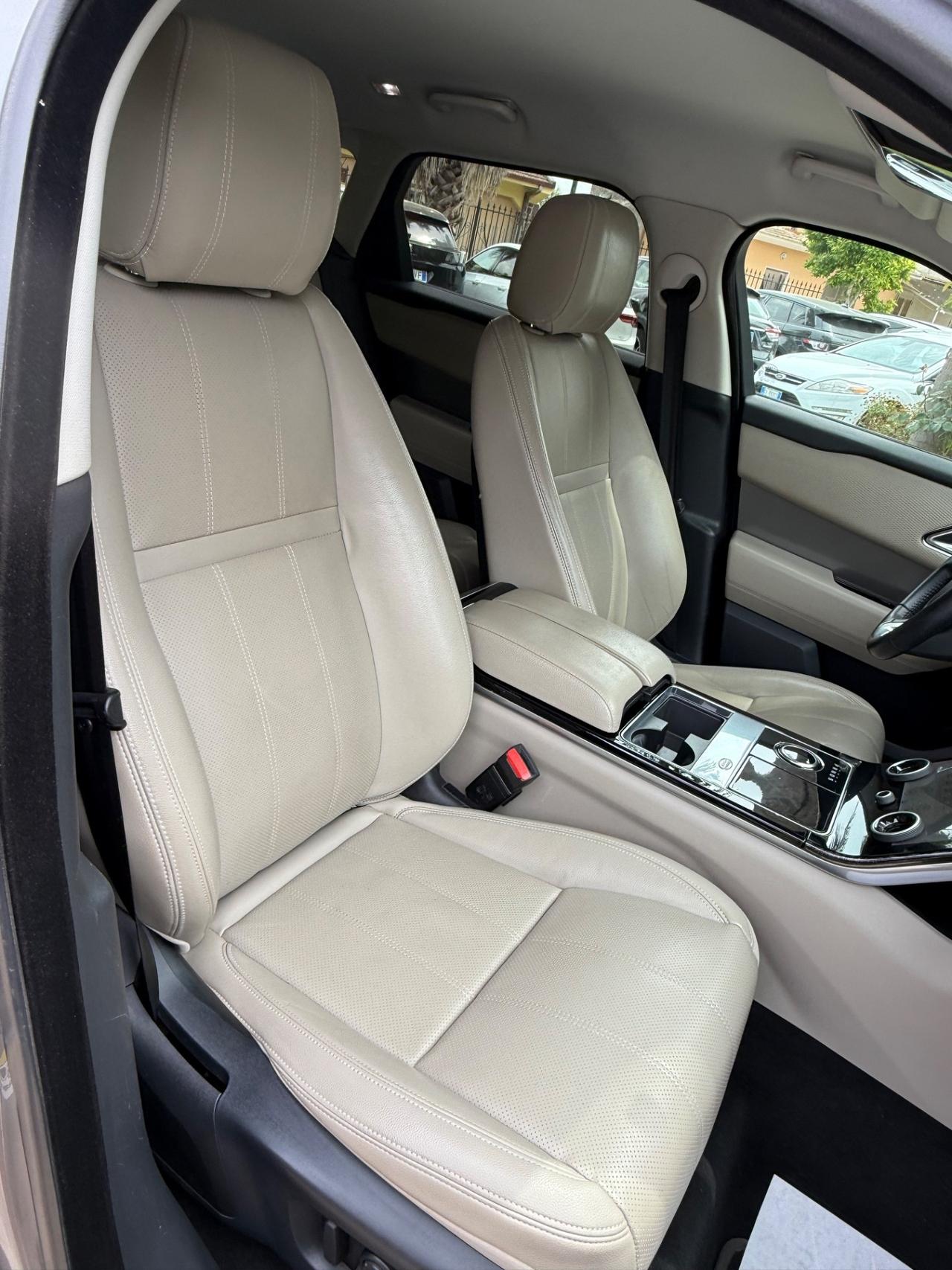 Land Rover Range Rover Velar Range Rover Velar 2.0D I4 240 CV