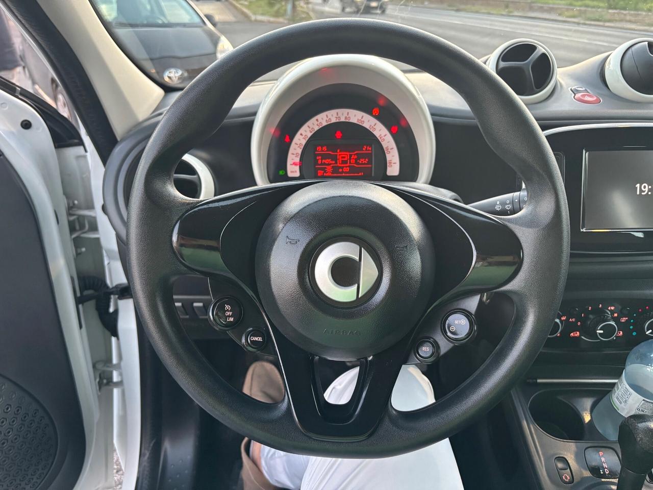 Smart ForFour 70 1.0 twinamic Perfect BELLISSIMA, NAVIGATORE, PELLE, CERCHI IN LEGA, PREZZO VERO!!!!