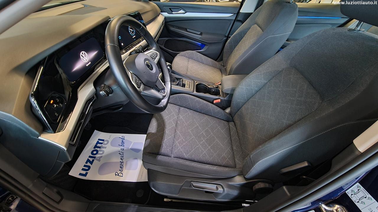 Volkswagen Golf 8 1.5 TGI LIFE