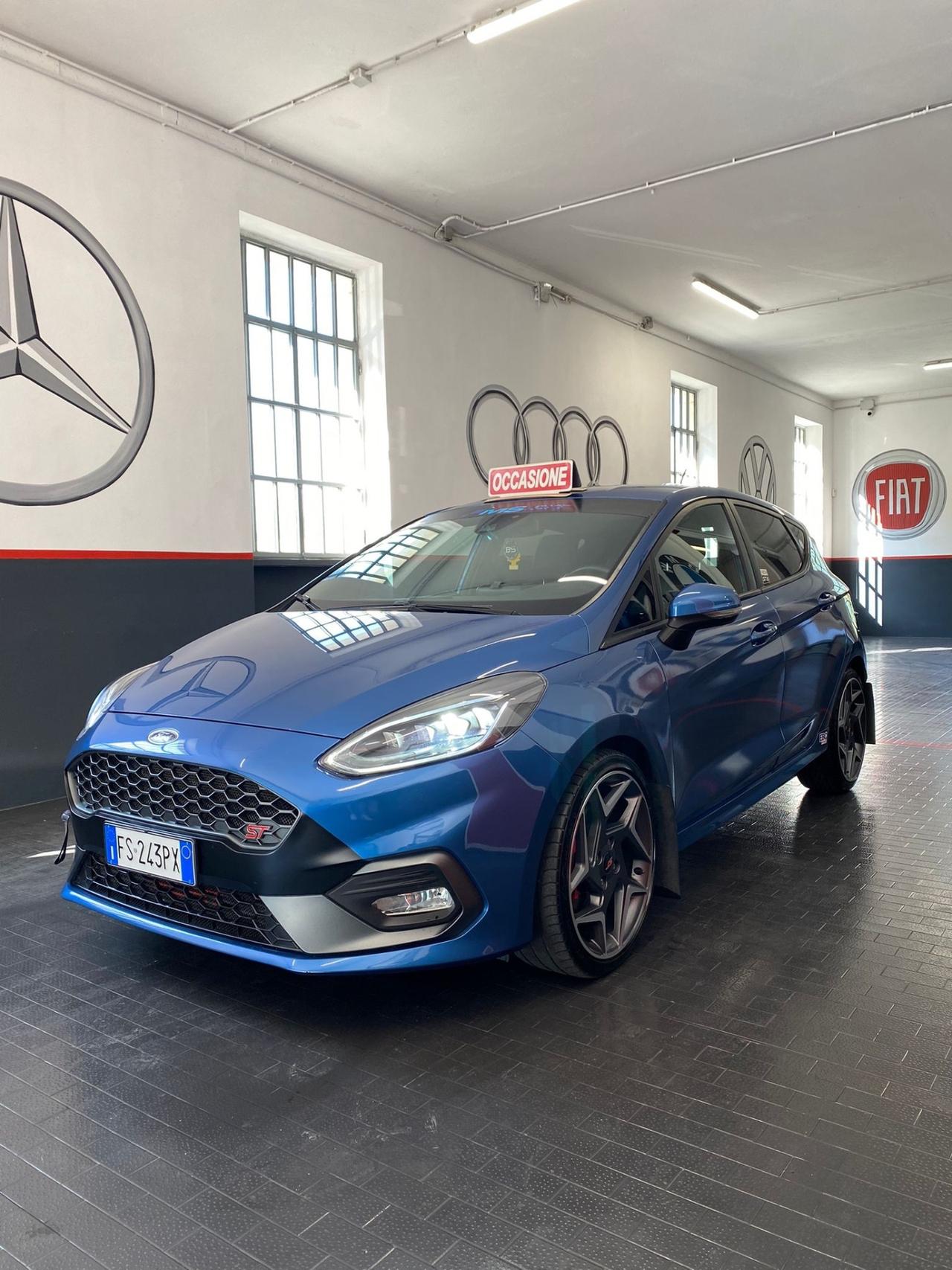 Ford Fiesta 1.5 Ecoboost 200 CV 5 porte ST