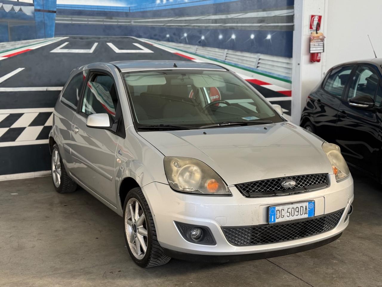 Ford Fiesta 1.4 TDCi 5p. Titanium