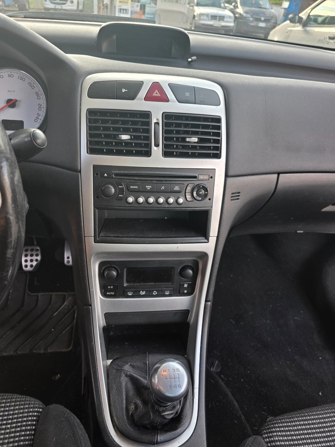 Peugeot 307 2.0 HDi FAP CC Féline con 279.000km Neopatentati ok