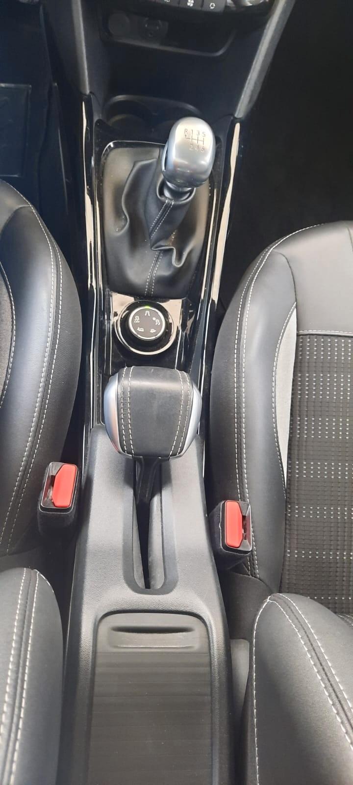 Peugeot 2008 1.6 BlueHDi 120 cv Allure