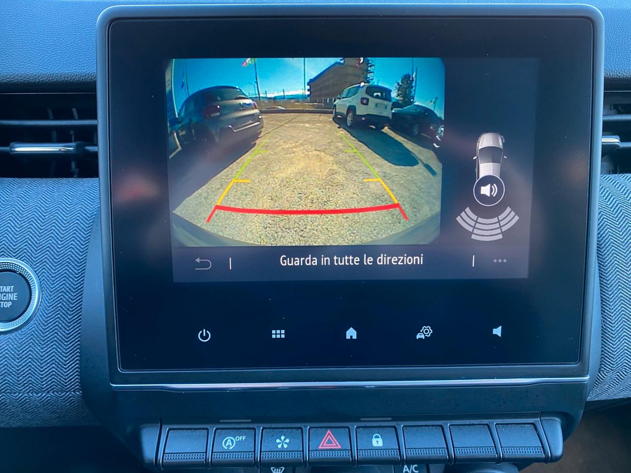 Renault Clio TCe 90 CV 5 porte Techno NAVI ''AZIENDALE''