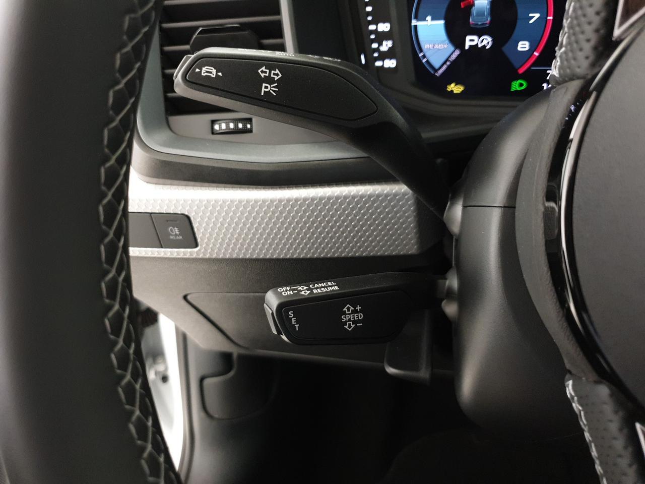 Sportback 35TFSI 150CV S tronic Identity Black